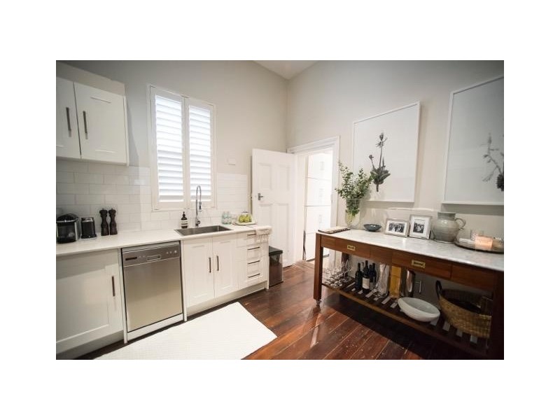 4 Alfred Road, North Fremantle WA 6159