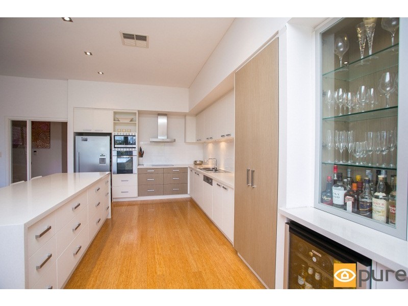 4 Bellevue Terrace, Swanbourne WA 6010