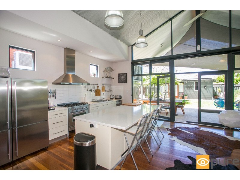 124 Stuart Street, Inglewood WA 6052