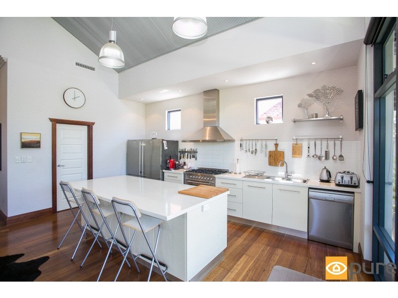 124 Stuart Street, Inglewood WA 6052