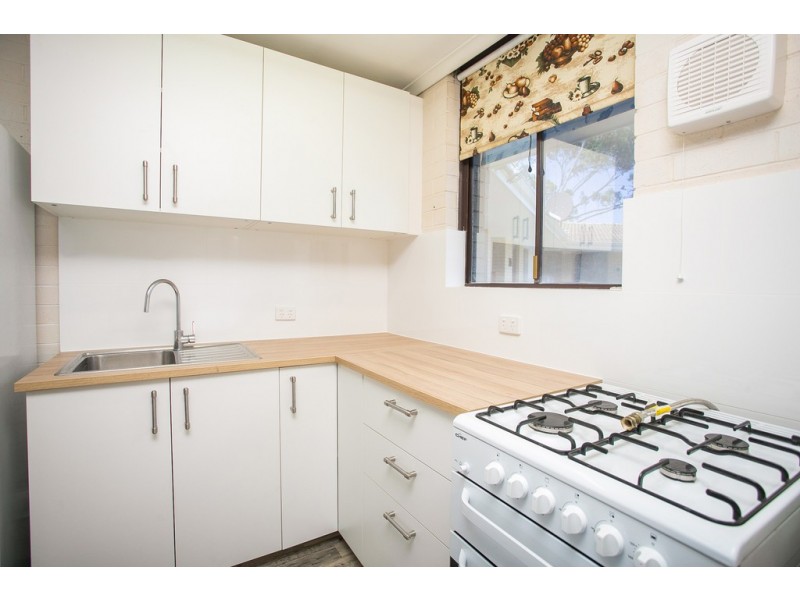 204/54 Nannine Place, Rivervale WA 6103