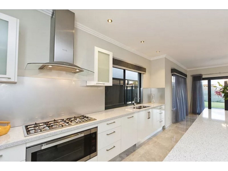 17A Mofflin Avenue, Claremont WA 6010