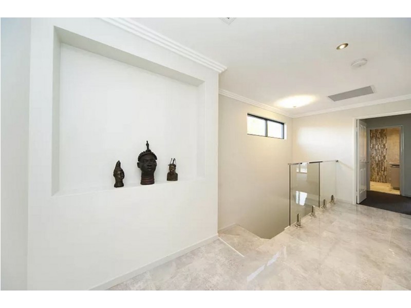 17A Mofflin Avenue, Claremont WA 6010