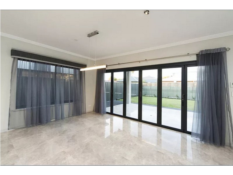 17A Mofflin Avenue, Claremont WA 6010