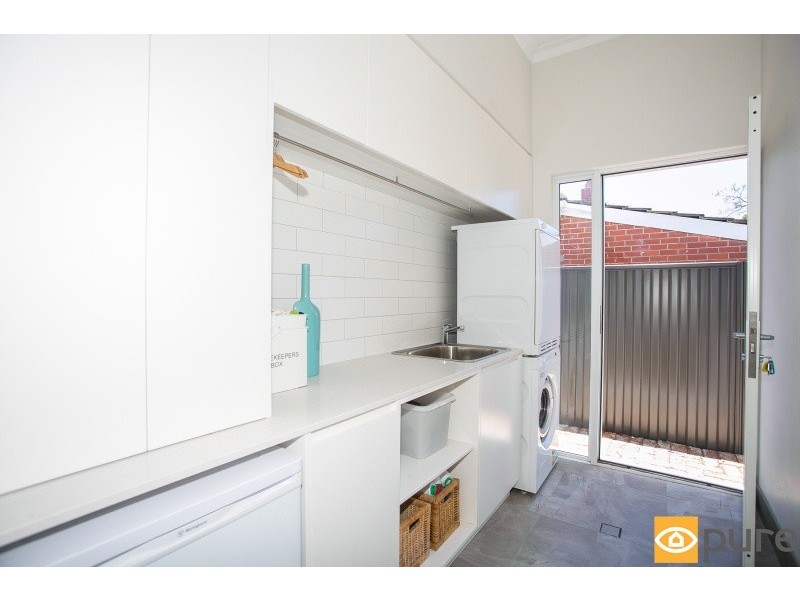 9 Monk Street, Kensington WA 6151