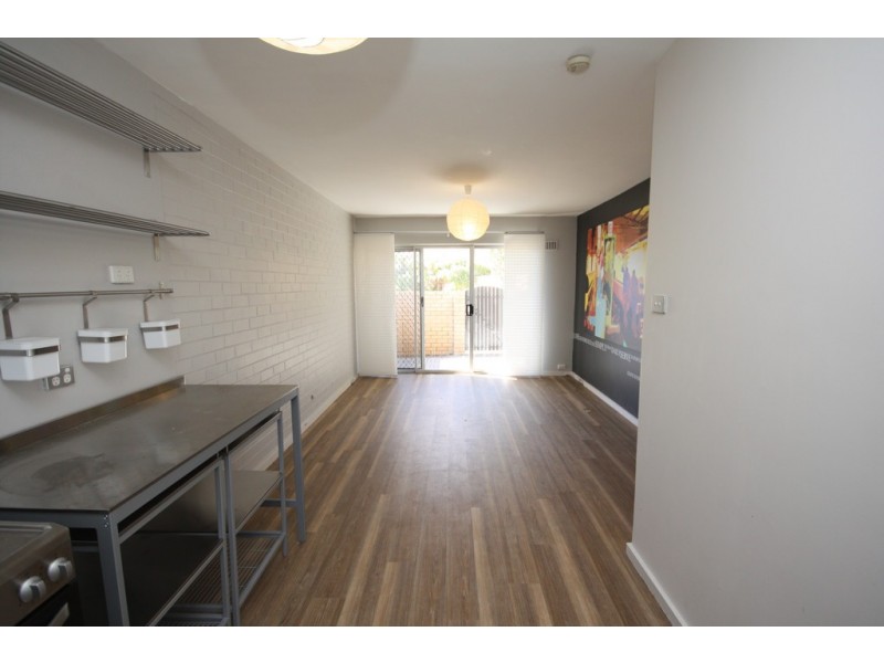 1/5 Currie Street, Jolimont WA 6014