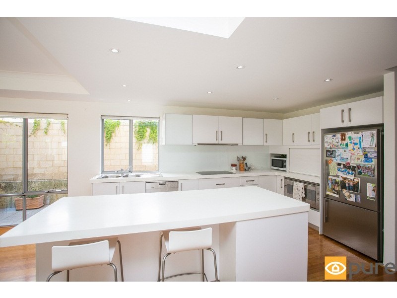 12 Vera Street, Cottesloe WA 6011