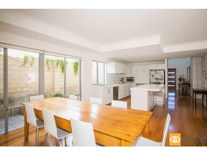 12 Vera Street, Cottesloe WA 6011