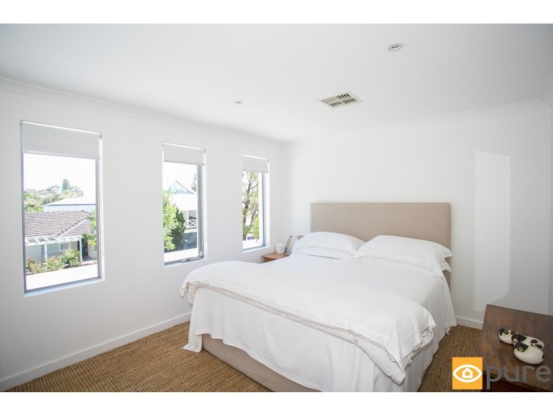 12 Vera Street, Cottesloe WA 6011