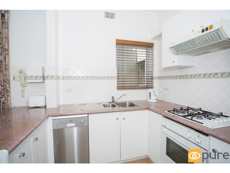 4/162 Marine Parade, Cottesloe WA 6011