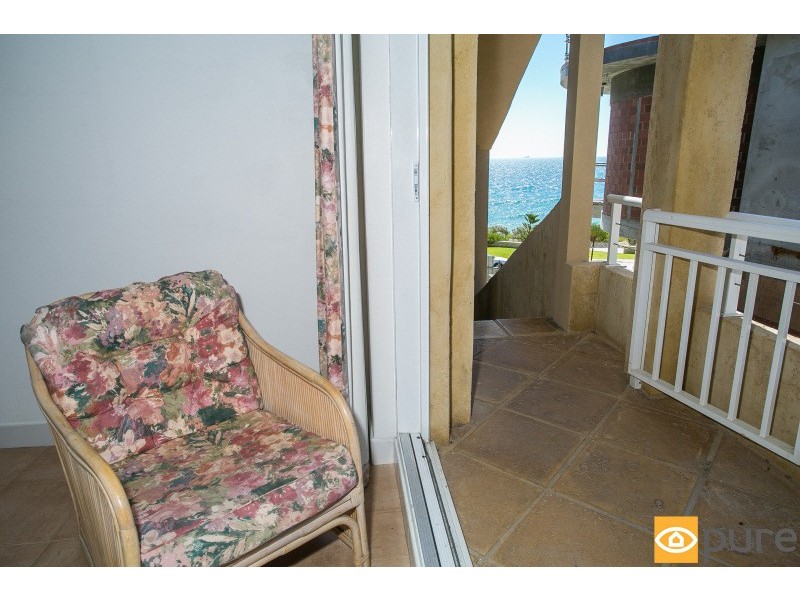 4/162 Marine Parade, Cottesloe WA 6011