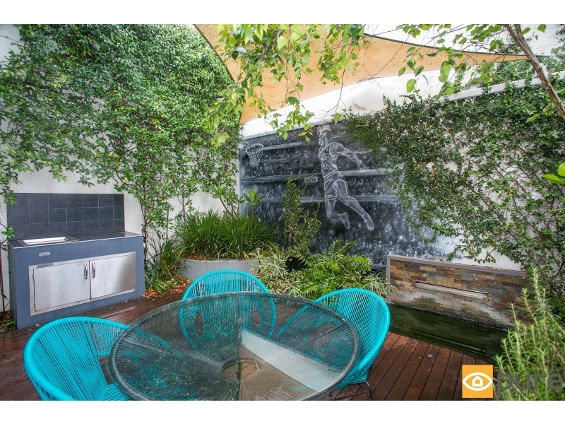 66 Coral Tree Avenue, Subiaco WA 6008