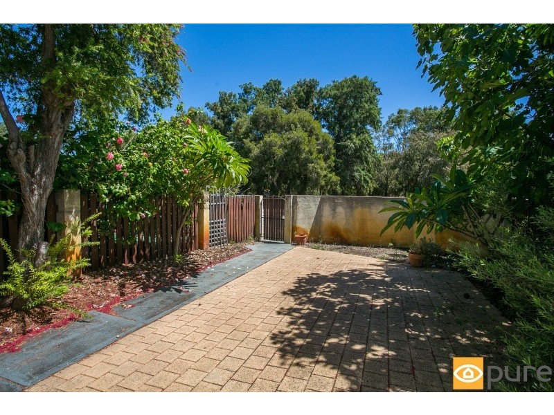 2/19 Jon Sanders Drive, Wembley WA 6014