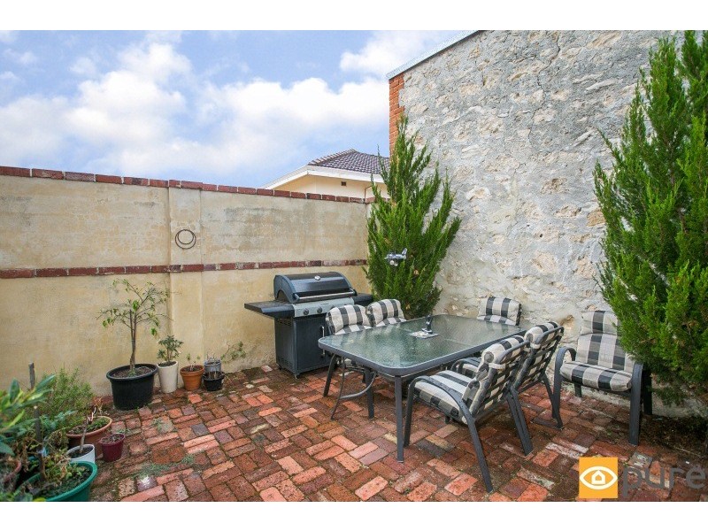 6/17 Arundel Street, Fremantle WA 6160