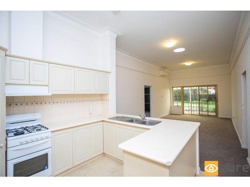 133 Tenth Avenue, Inglewood WA 6052