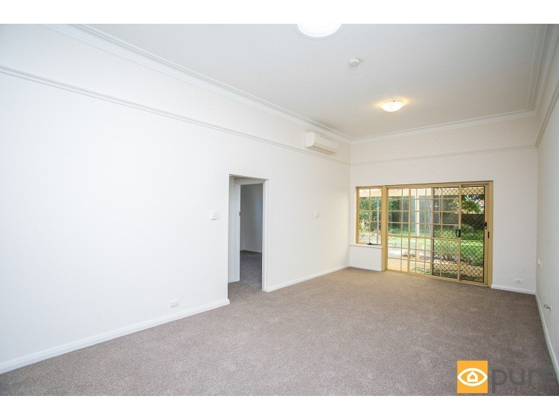 133 Tenth Avenue, Inglewood WA 6052