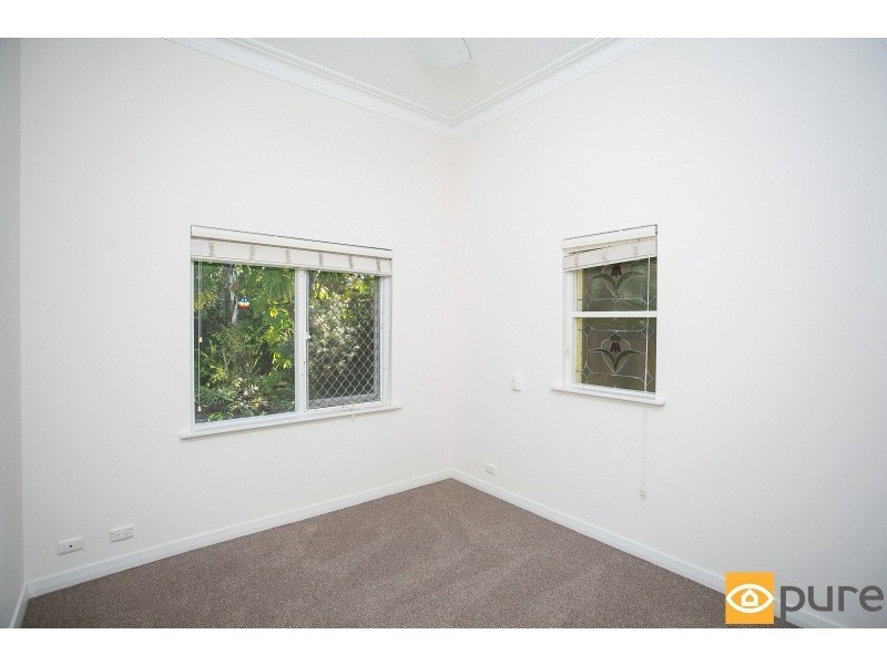 133 Tenth Avenue, Inglewood WA 6052