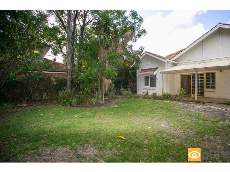 133 Tenth Avenue, Inglewood WA 6052