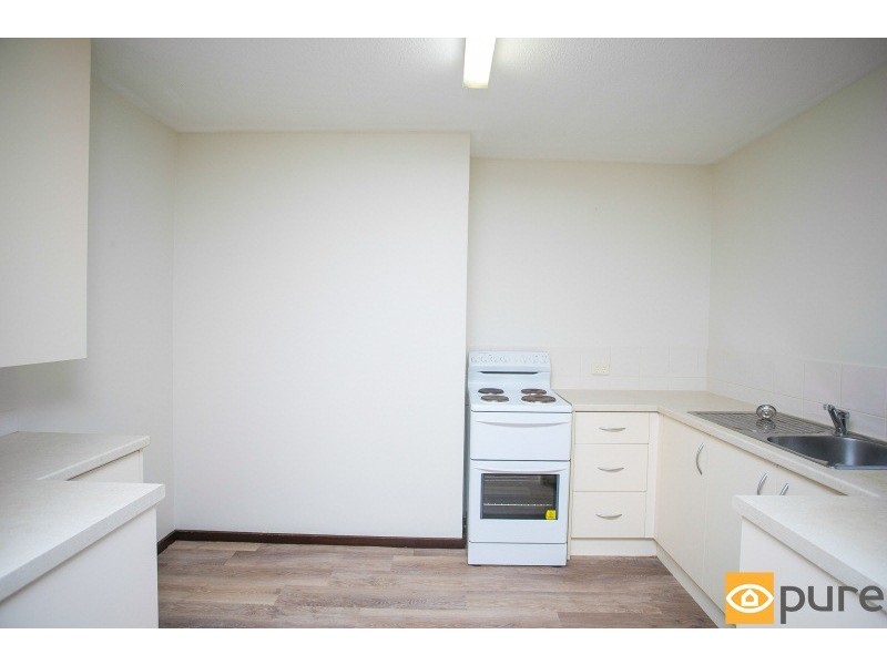 2/1 Mary Street, Como WA 6152