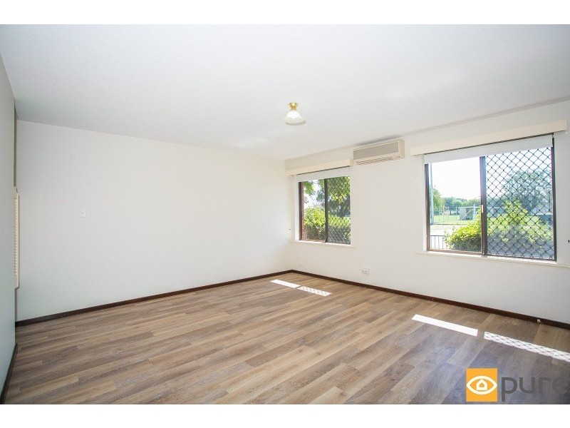 2/1 Mary Street, Como WA 6152