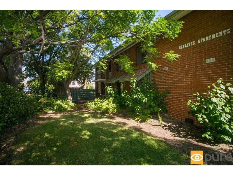 2/1 Mary Street, Como WA 6152