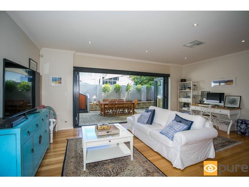105 Salvado Road, Subiaco WA 6008