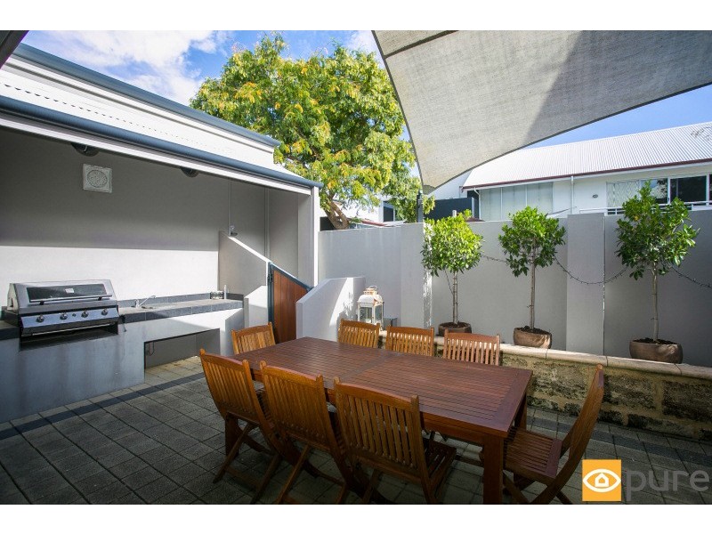 105 Salvado Road, Subiaco WA 6008