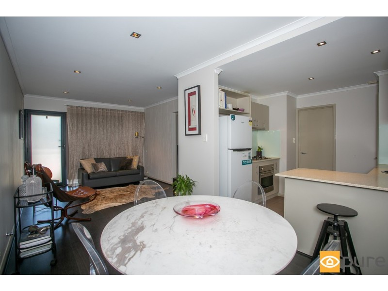 1/111 Brown Street, East Perth WA 6004