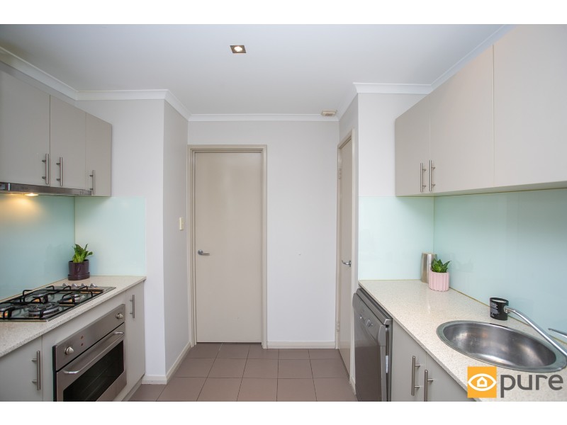 1/111 Brown Street, East Perth WA 6004
