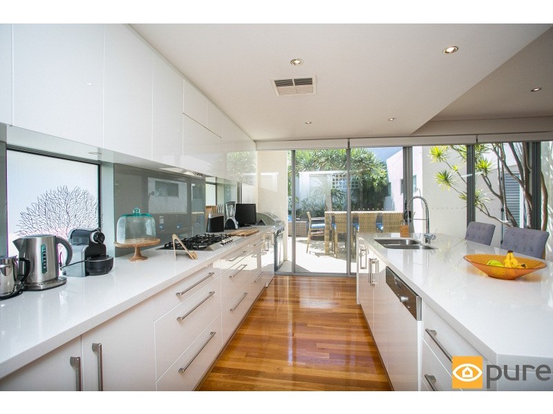 54B First Avenue, Claremont WA 6010
