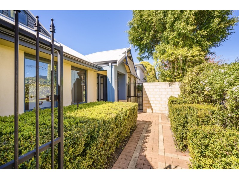 17 Ashton Avenue, Claremont WA 6010