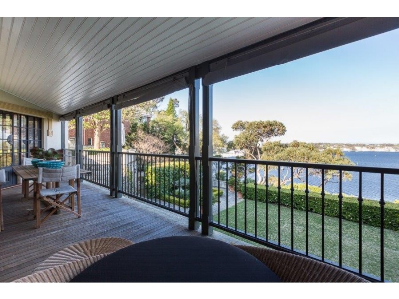 8 Bindaring Parade, Claremont WA 6010