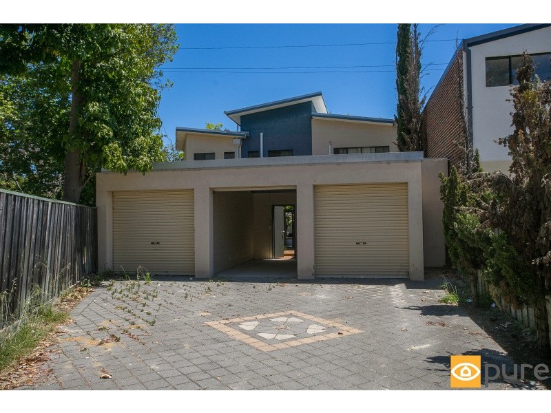 2/228 Hampden Road, Crawley WA 6009