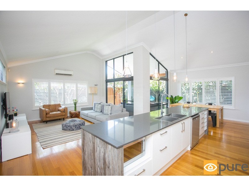 23b Jukes Way, Wembley WA 6014