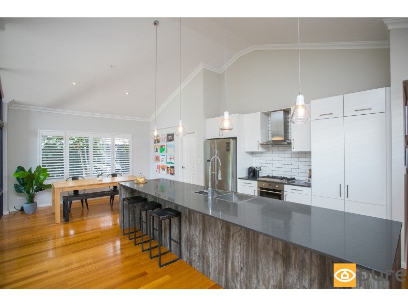 23b Jukes Way, Wembley WA 6014
