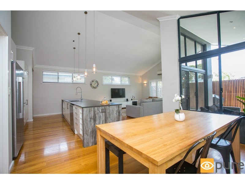 23b Jukes Way, Wembley WA 6014