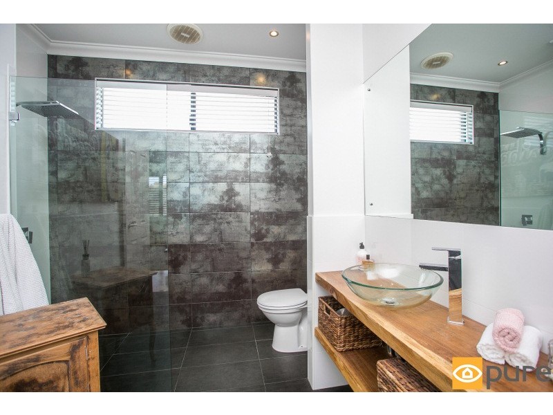 23b Jukes Way, Wembley WA 6014