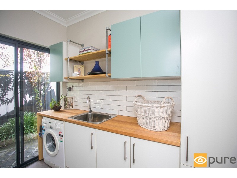23b Jukes Way, Wembley WA 6014