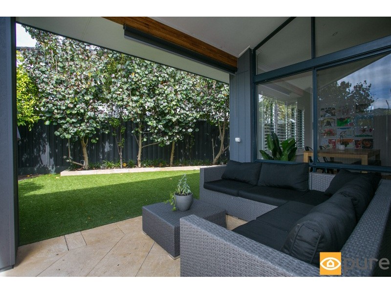 23b Jukes Way, Wembley WA 6014