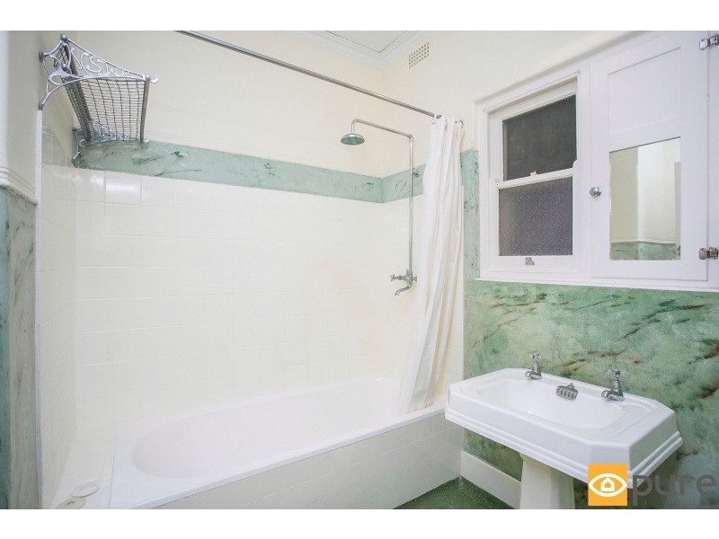 58 Kinninmont Avenue, Nedlands WA 6009