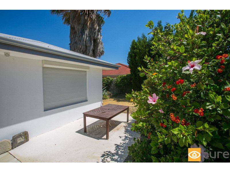 95 Apple Blossom Drive, Mirrabooka WA 6061