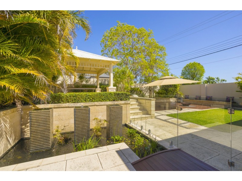 32 Bedford Street, Nedlands WA 6009