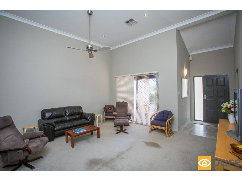 1/11 Airlie Street, Claremont WA 6010