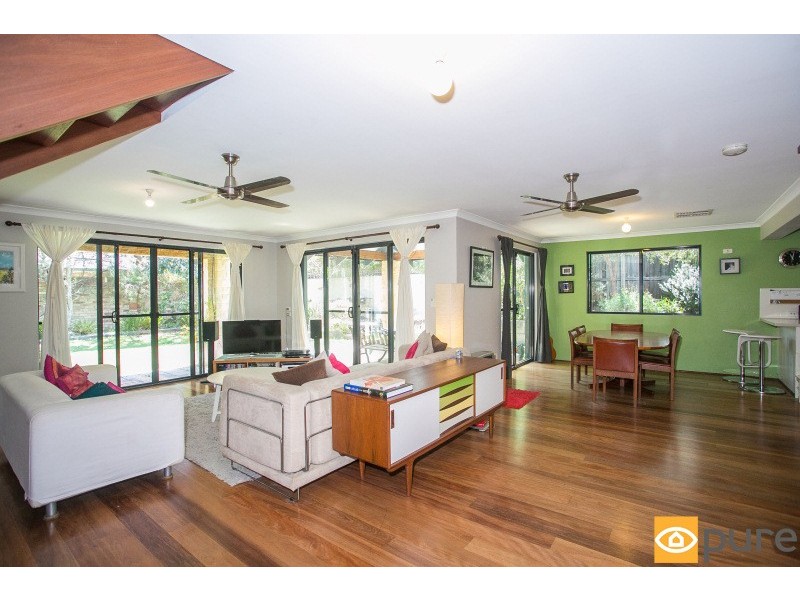 143a Stevens Street, White Gum Valley WA 6162