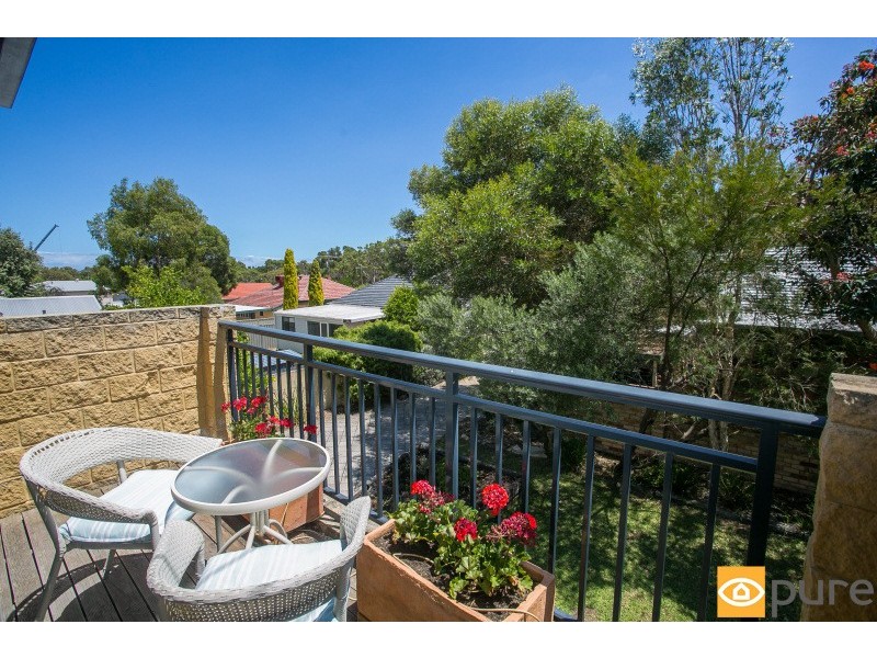 143a Stevens Street, White Gum Valley WA 6162