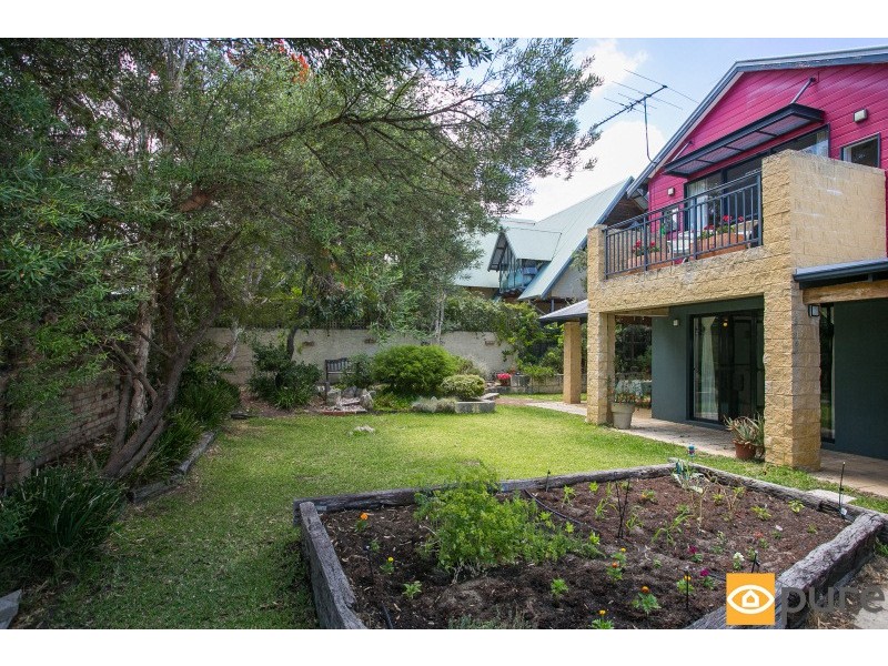 143a Stevens Street, White Gum Valley WA 6162