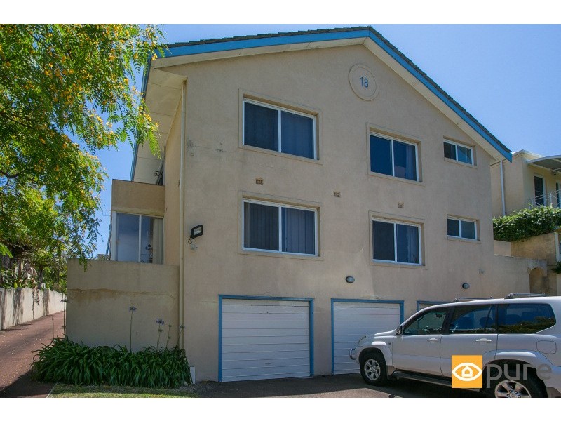 2/18 Beach Street, Cottesloe WA 6011