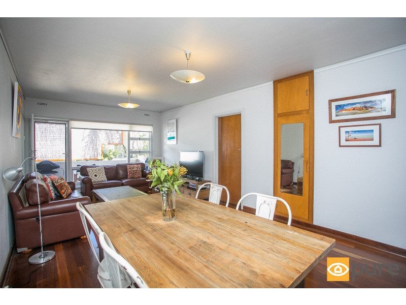 2/18 Beach Street, Cottesloe WA 6011