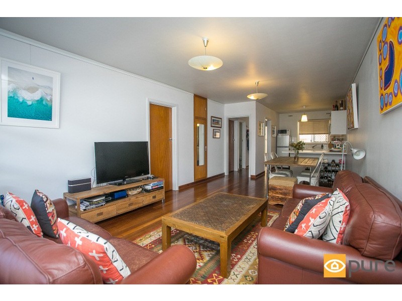 2/18 Beach Street, Cottesloe WA 6011