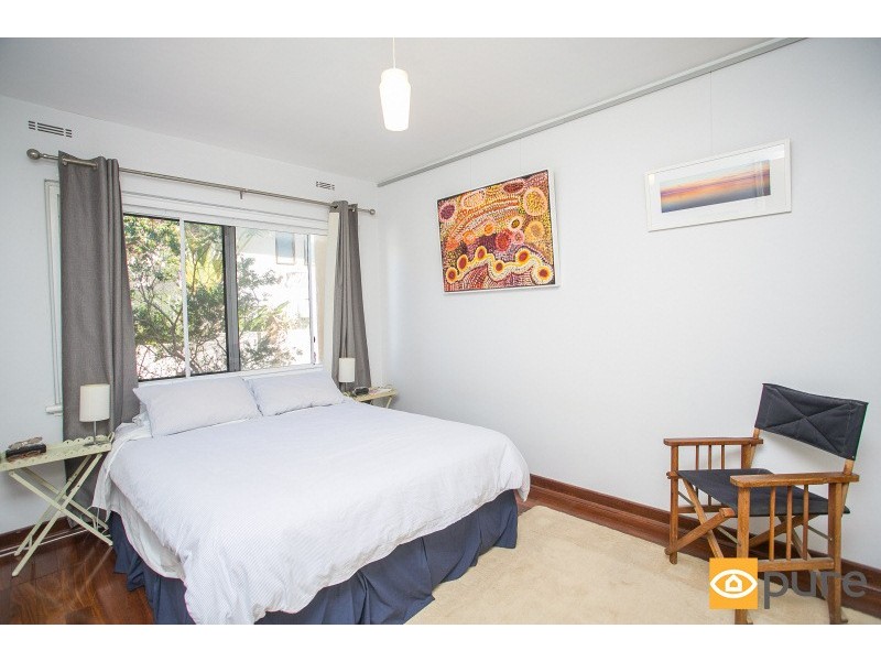 2/18 Beach Street, Cottesloe WA 6011